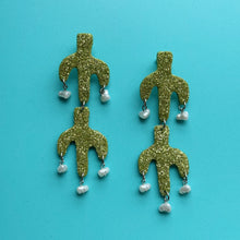 Load image into Gallery viewer, ARIZONA sädelevad rohelised kõrvarõngad