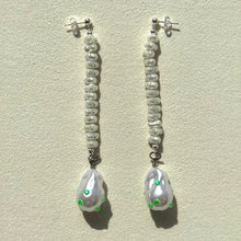 Load image into Gallery viewer, RIFE kõrvarõngad