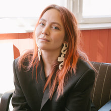 Load image into Gallery viewer, Mata võikollased kõrvarõngad