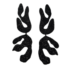 Load image into Gallery viewer, Mata mustad glitteriga kõrvarõngad