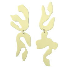 Load image into Gallery viewer, Mata võikollased kõrvarõngad