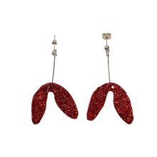 Load image into Gallery viewer, Suvi sädelevad punased kõrvarõngad