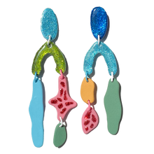 Load image into Gallery viewer, Suured Tantsukitsed kõrvarõngad